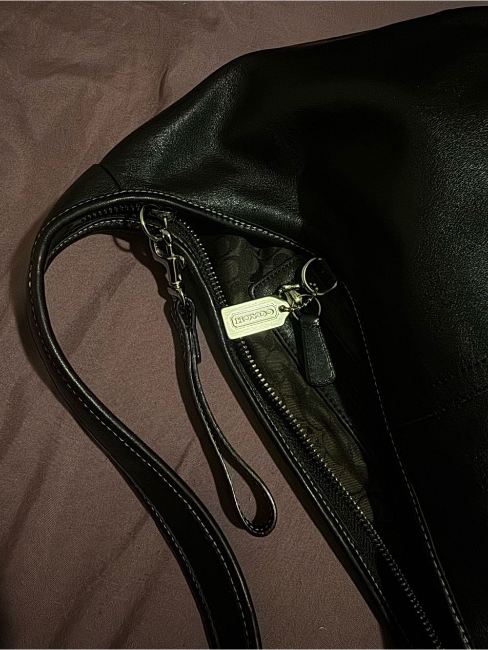 Coach Black Shoulder Bag - Picture 3 of 6